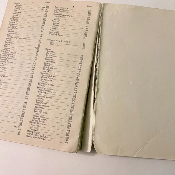 Vintage Canadian Scout Handbook and Potted Stories by Vera Barclay Books - Picture 8 of 12